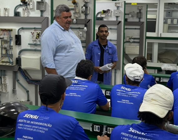Prefeito Eraldo do Frigorífico Garante Curso de Eletricista Predial Básico e Investe no Futuro da Juventude de Itabaianinha