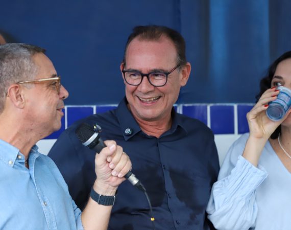 Fábio Mitidieri agradece a parceria de Zezinho Sobral durante inauguração de escola no Japãozinho