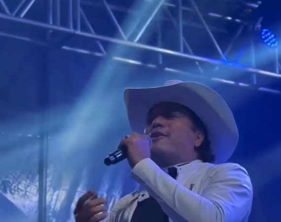 Capela celebra Nossa Senhora da Purificação com procissão e show de Padre Alessandro Campos
