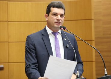 5d00cf59-fd57-4a08-aa02-f4a570ce53fd