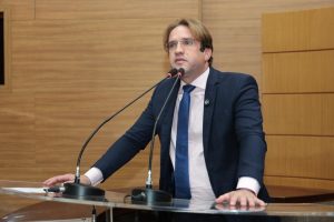 Marcelo Sobral comenta cenário político e reforça combate à violência contra mulheres