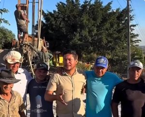 Perfuração de poço artesiano no povoado Peixoto busca garantir abastecimento para famílias de Malhada dos Bois