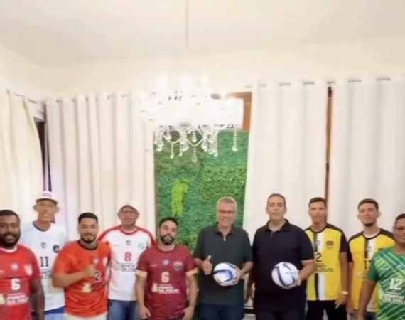 Prefeitura de Porto da Folha entrega fardamentos às equipes do Campeonato Municipal de Futsal 2026