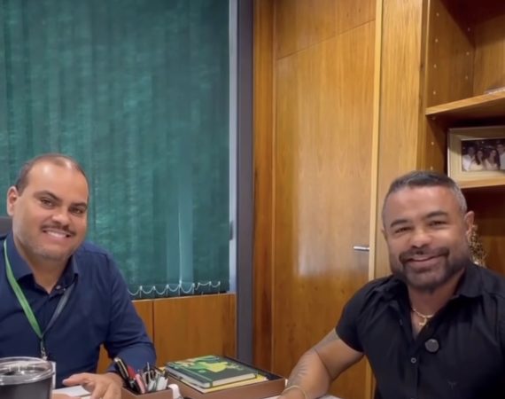 Prefeito de São Domingos garante recursos em Brasília para calçamento no povoado Lagoa e trecho até a Taboca