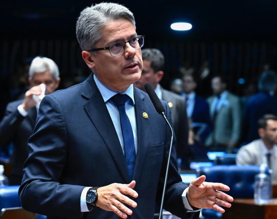 Alessandro Vieira critica decisão de não prorrogar CPI e anuncia novos passos para investigar crime organizado e caso Banco Master