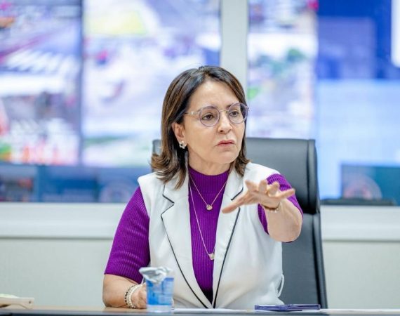 PREFEITA EMÍLIA DETERMINA INDENIZAÇÃO A FEIRANTES DO MERCADO VIRGÍNIA LEITE E OBRAS EMERGENCIAIS