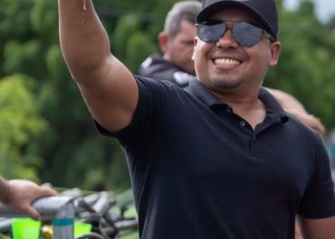 8a9ef0b9-a330-47d1-8dfe-742e397bc4a2