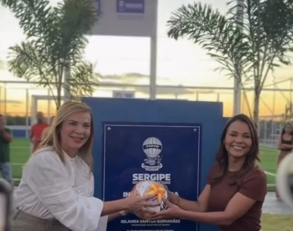 ENTREGA DA ARENINHA DO POVOADO MATINHA MARCA AVANÇO DA GESTÃO JULIANA CARDOSO