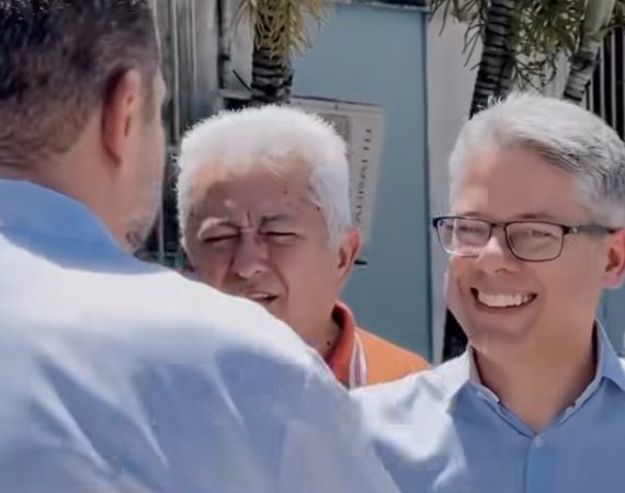 Alessandro Vieira acompanha melhorias no Hospital Amparo de Maria