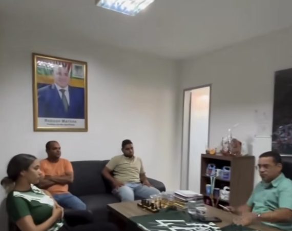 Prefeito de Ilha das Flores se reúne com equipes e reforça apoio ao esporte no município