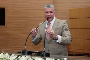 Cristiano Cavalcante enfatiza investimentos estruturantes e defende apuração de ocorrência no sistema de água