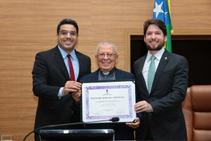Dom Josafá recebe cidadania sergipana em homenagem da Alese