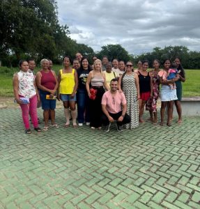 Mulheres do povoado Poços recebem serviços de saúde e orientações preventivas em ação especial da Prefeitura de Arauá