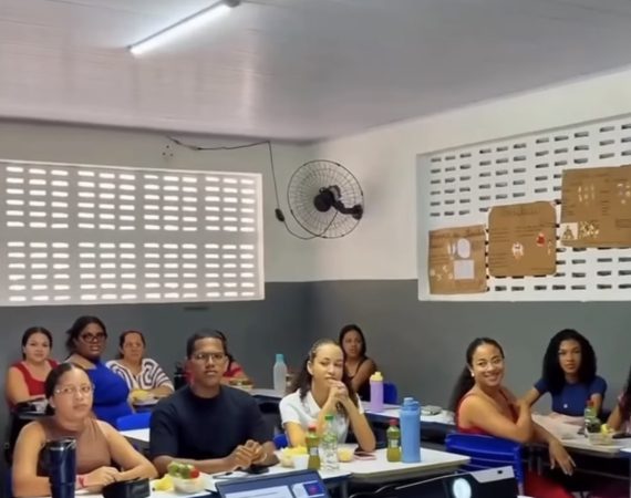 Prefeitura de Ilha das Flores realiza formação continuada para professores e destaca investimento na qualificação da educação municipal