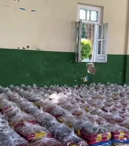 Prefeitura de Riachuelo realiza nova etapa do Tá na Mesa e leva alimentos a famílias do município