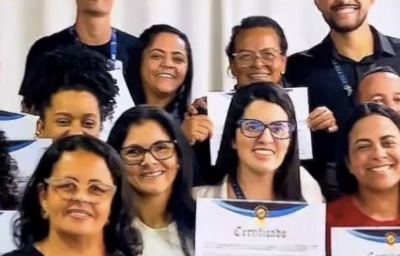 Prefeitura de Riachão do Dantas entrega fardamentos e promove capacitação para Agentes de Saúde