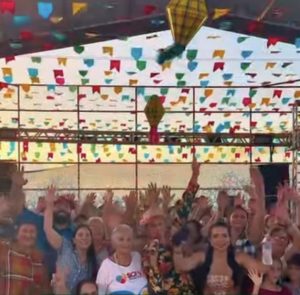 Forró dos Idosos celebra tradição junina e fortalece ações de valorização da melhor idade em São Miguel do Aleixo