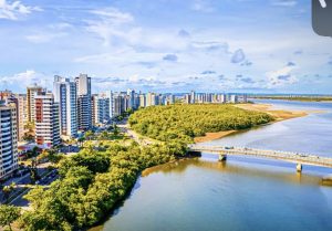 Defesa Civil de Aracaju emite alerta para ventos intensos e orienta população sobre medidas de segurança
