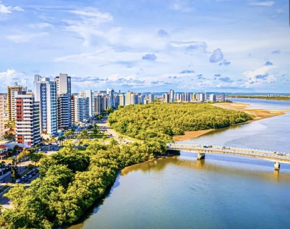 Defesa Civil de Aracaju emite alerta para ventos intensos e orienta população sobre medidas de segurança