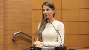 Lidiane Lucena externa preocupação com estiagem prolongada no estado