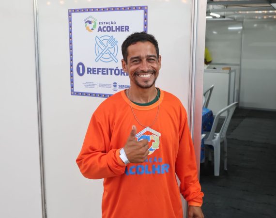 Trabalho executado na Estação Acolher tem foco no cuidado e na assistência aos catadores e ambulantes
