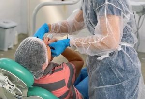 Parceria entre Prefeitura de Tomar do Geru e Ministério da Saúde garante próteses dentárias gratuitas à população