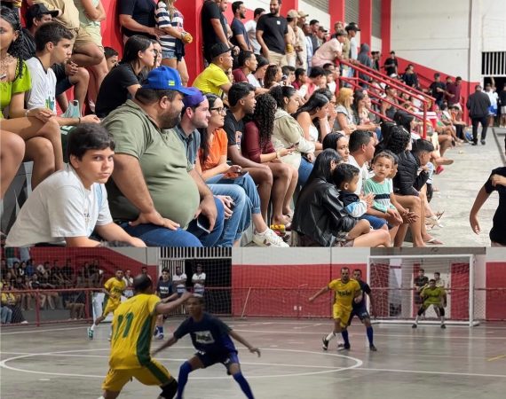 Liga Itabiense de Futsal 2026 é aberta com grande participação do público e premiação de R$ 8 mil