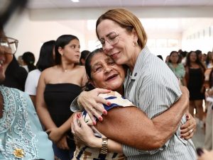 Deputada Katarina Feitoza entrega R$ 1,1 milhão em equipamentos para fortalecer serviços públicos em três municípios sergipanos