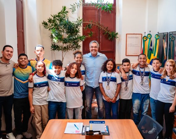 Prefeito de Lagarto recepciona judocas do CIE após conquista de quatro medalhas no Circuito Nordeste