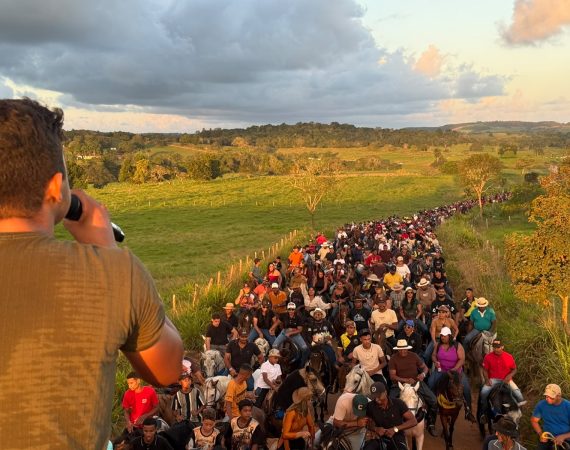 2ª Cavalgada “Resgatando as Origens” reúne mais de mil pessoas em Siriri