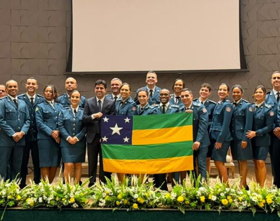 Pastor Diego celebra formação de 22 novos oficiais do Corpo de Bombeiros após atuação pela prorrogação do concurso