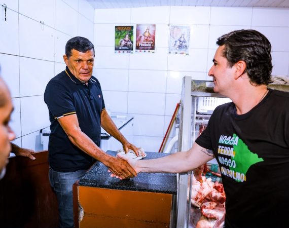 Dia do Feirante: Gustinho defende menos taxas e mais estrutura para pequenos produtores nas feiras livres