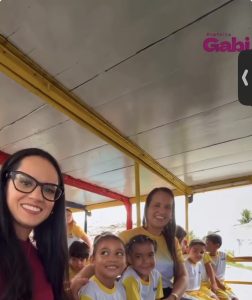 Prefeita Gabi de Lica participa de passeio de trenzinho em homenagem ao Dia do Estudante em Itabi
