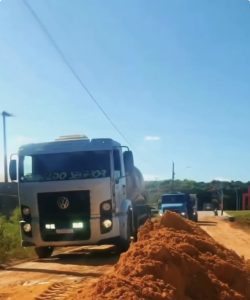 Prefeito Luiz Carlos acompanha recuperação das estradas e afirma que ação busca garantir mobilidade e segurança em Brejo Grande