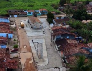 Reforma da praça e pavimentação avançam no povoado Poxim, em Japoatã