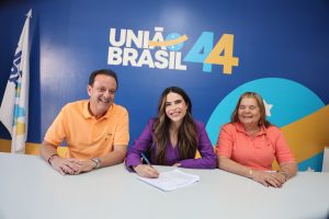 André Moura defende prisão perpétua para feminicidas e recebe apoio de lideranças femininas em Sergipe