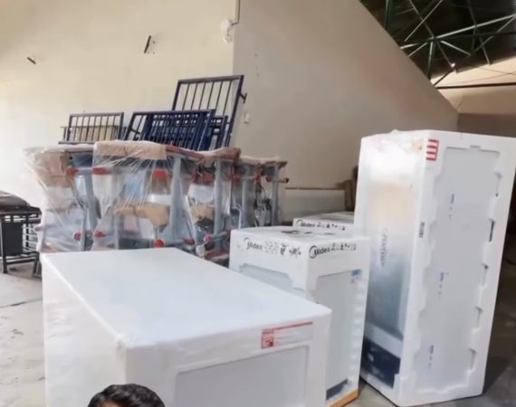 Novos freezers, aparelhos de ar-condicionado e eletrodomésticos chegam às escolas municipais de Estância