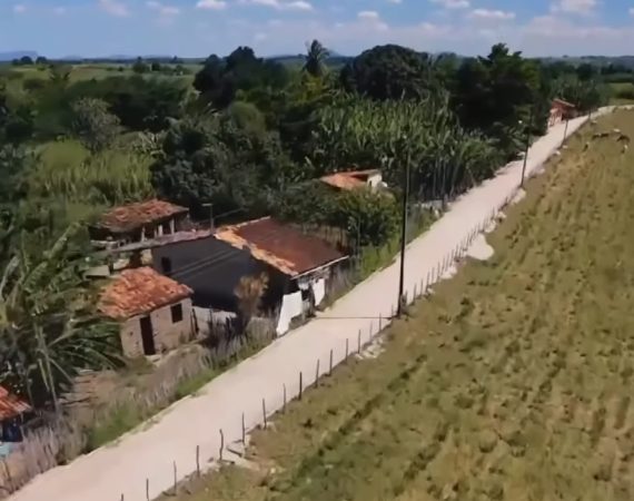 Obras no povoado Fazendinha avançam com parceria entre Prefeitura de Siriri e Governo do Estado