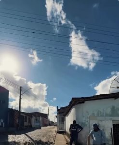 Obras de calçamento avançam no Sítio do Meio e levam mais segurança e conforto para moradores de Riachuelo