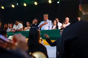 ERALDO DO FRIGORÍFICO RESGATA TRADIÇÃO E LEVA DESFILE CÍVICO ÀS RUAS DE ITABAIANINHA