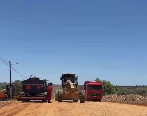 Campo do Brito mantém mais de 16 obras em andamento, com investimentos em estradas, escolas, moradias e espaços públicos