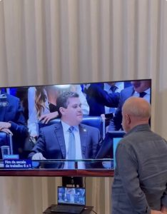 Lula comemora aprovação da PEC que acaba com a escala 6×1 e defende mais tempo para a família e o descanso