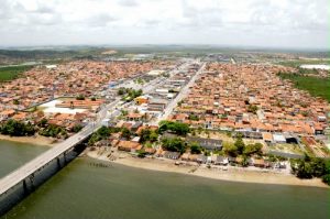 Projeto Feliz Infância promove tarde de atividades para crianças na Praça da Piabeta