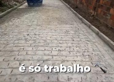 d3e1faf9-069e-47b0-b181-c94ff5abf1f7
