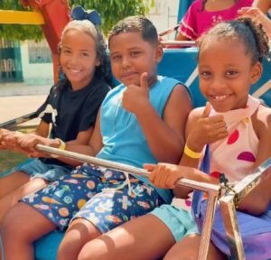 Prefeitura de Cristinápolis promove dia de diversão para crianças e mães com brincadeiras e presentes