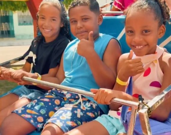 Prefeitura de Cristinápolis promove dia de diversão para crianças e mães com brincadeiras e presentes
